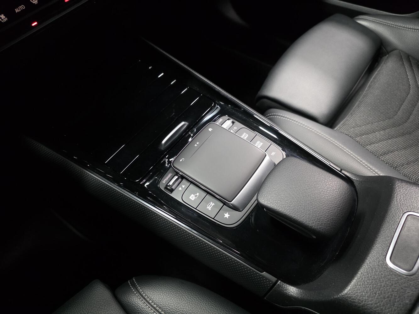Mercedes-Benz GLB vaihtoauto