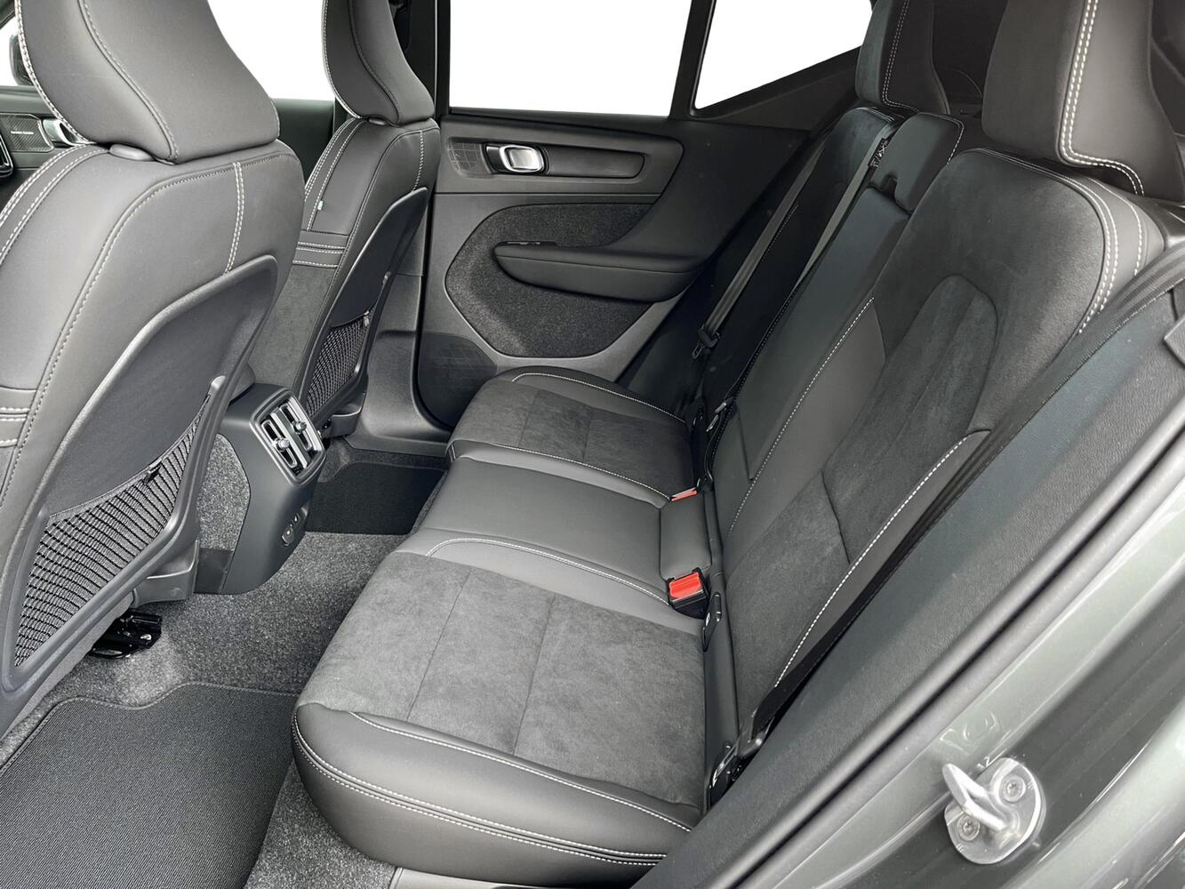 Volvo EX40 vaihtoauto