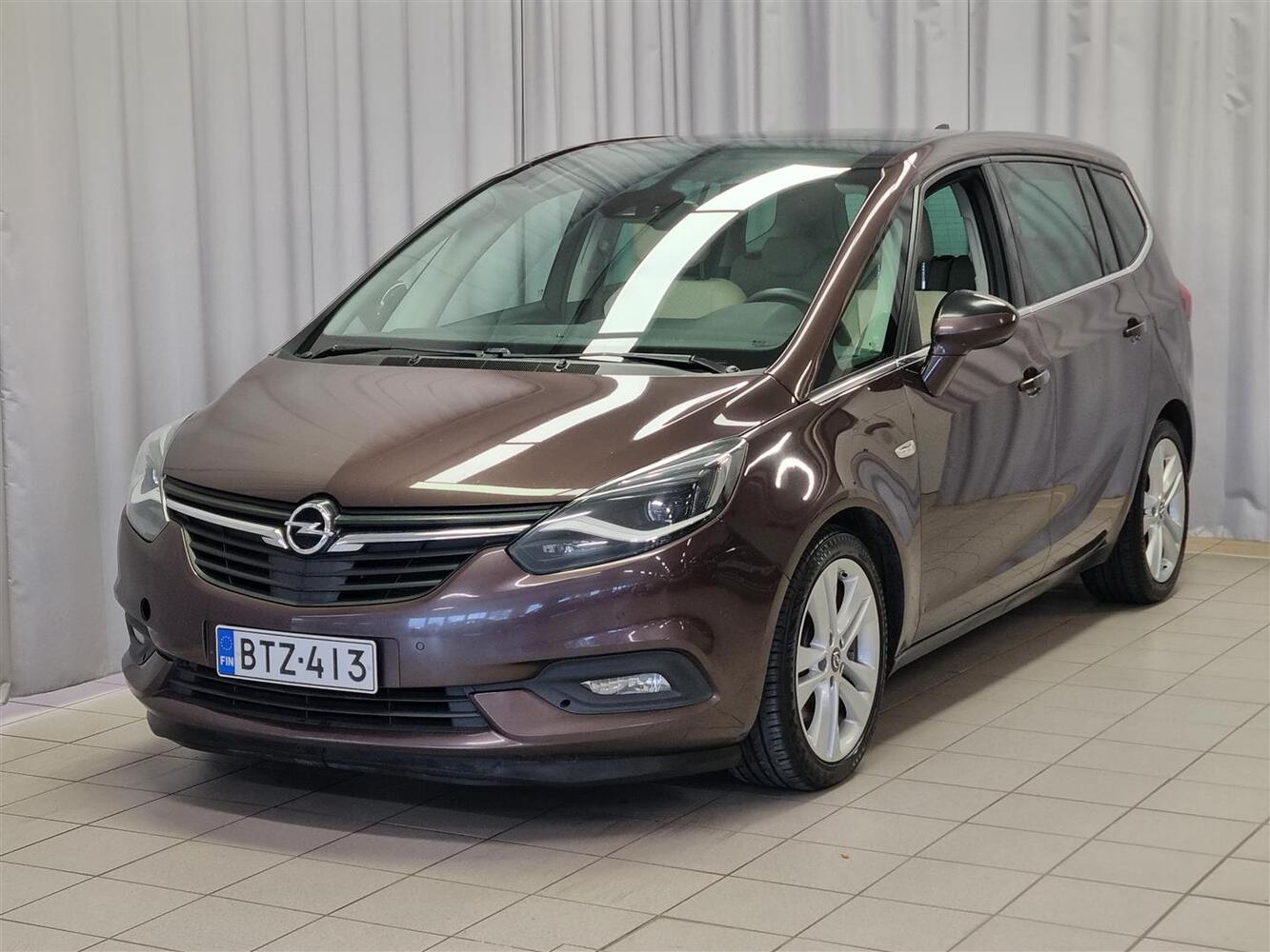 Opel Zafira vaihtoauto