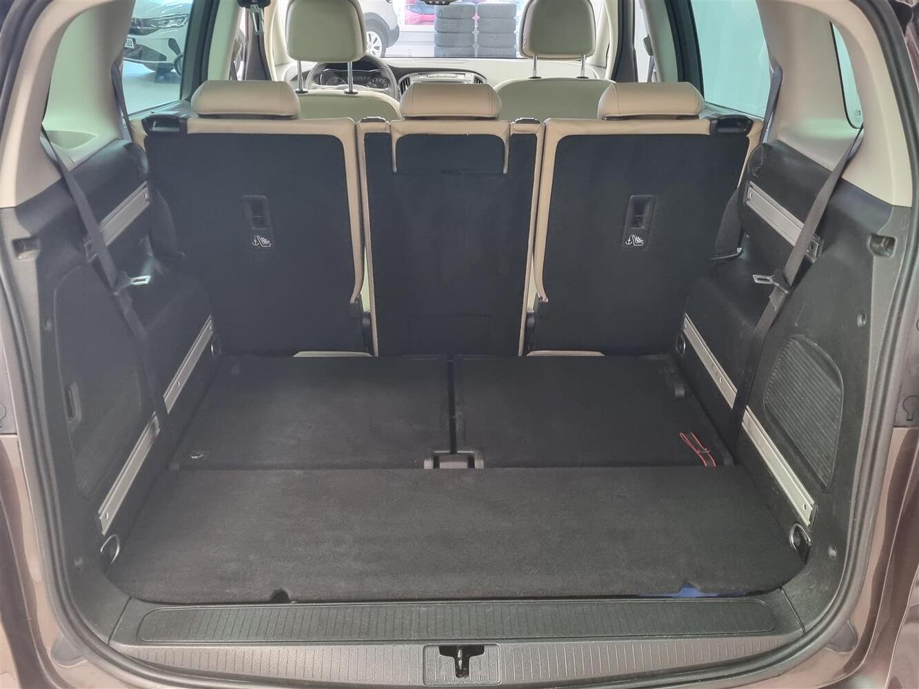 Opel Zafira vaihtoauto