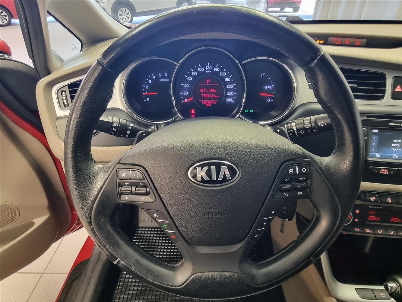 Kia Ceed vaihtoauto