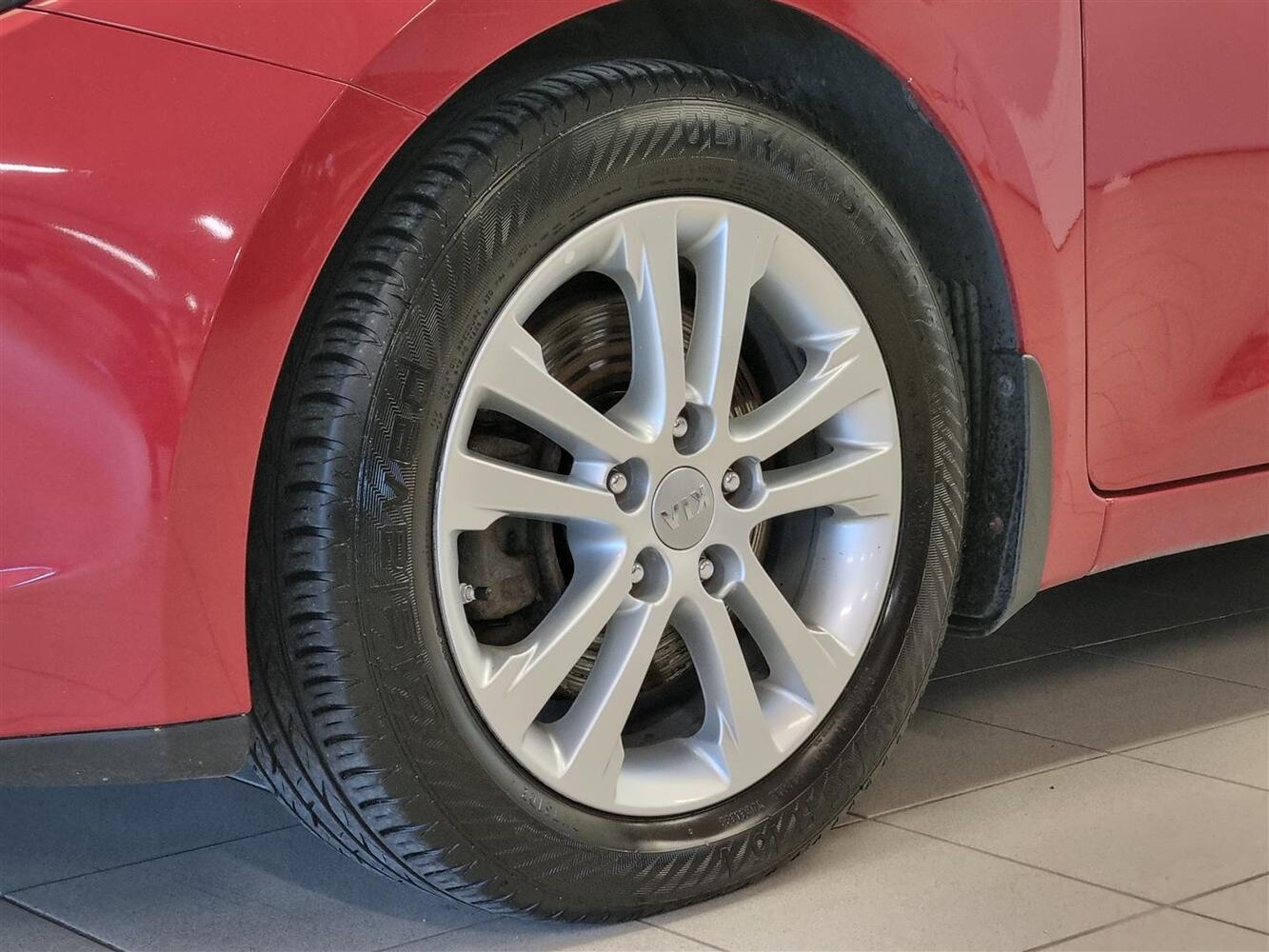 Kia Ceed vaihtoauto