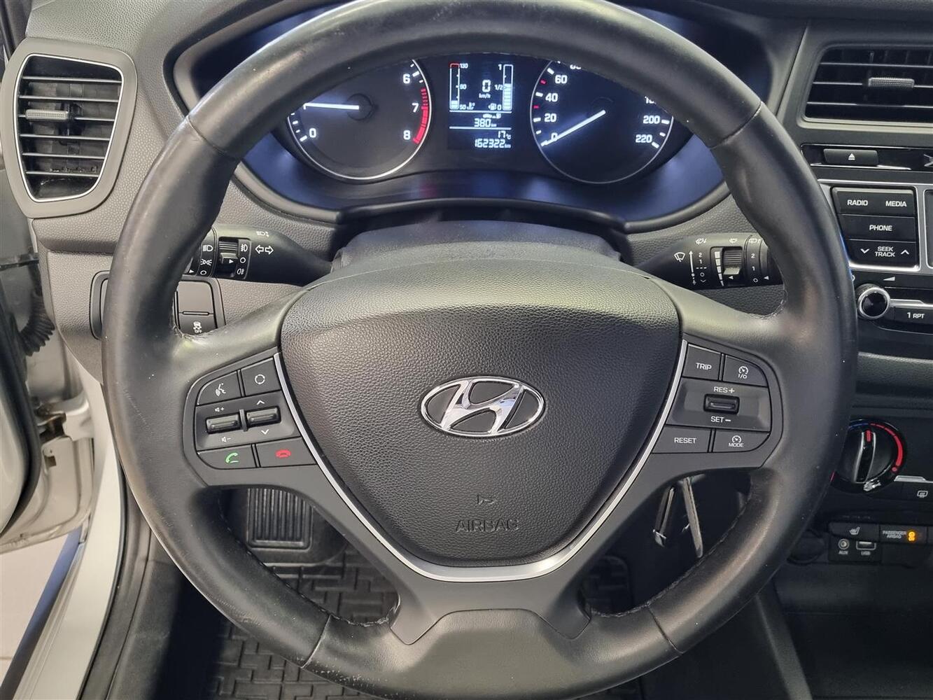 Hyundai i20 Active vaihtoauto