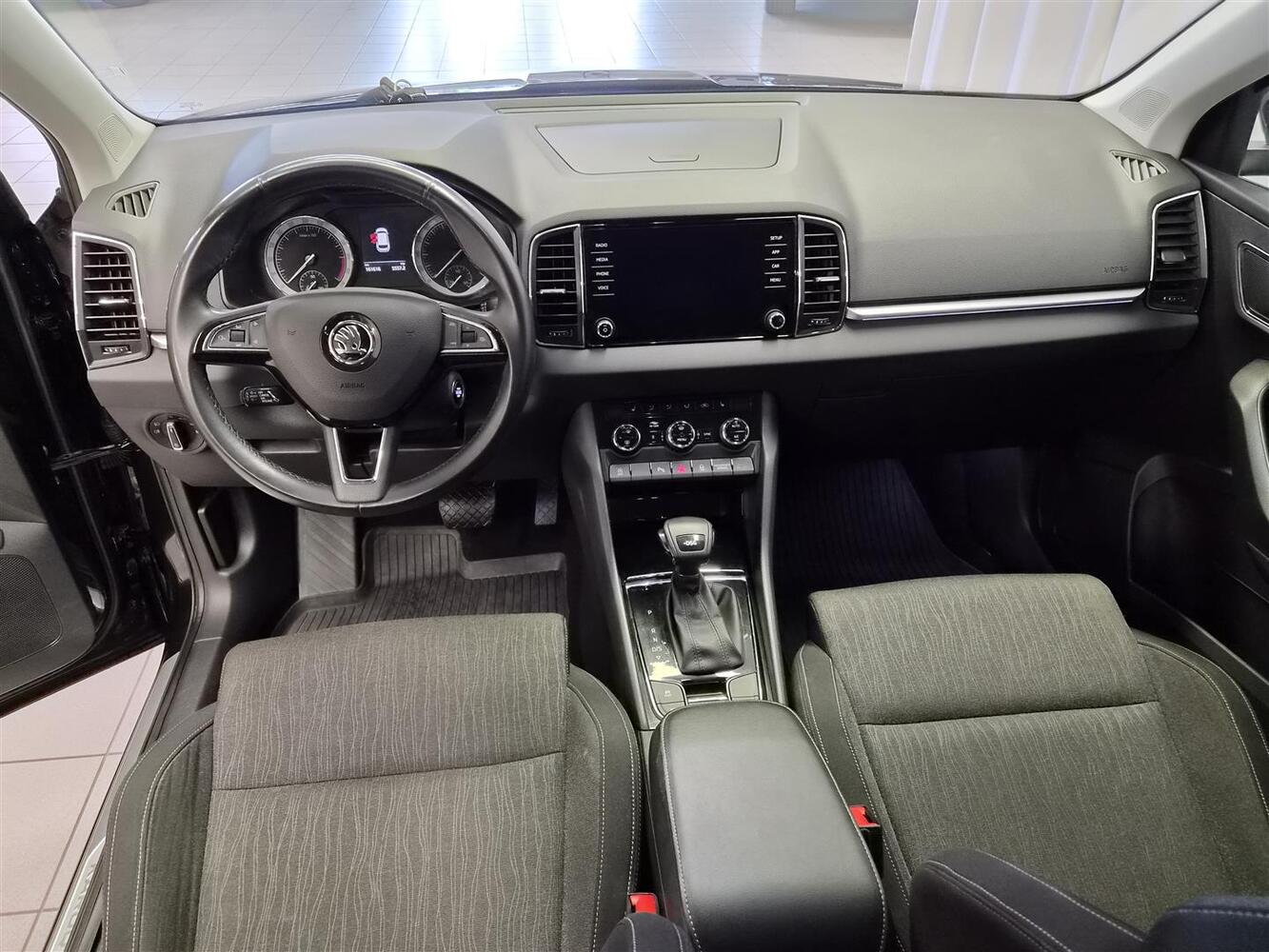 Skoda Karoq vaihtoauto