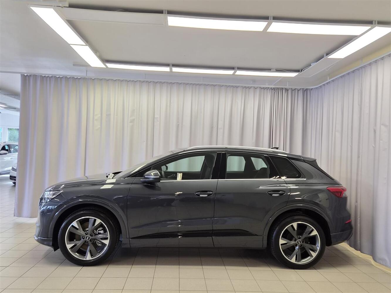 Audi Q4 e-tron vaihtoauto