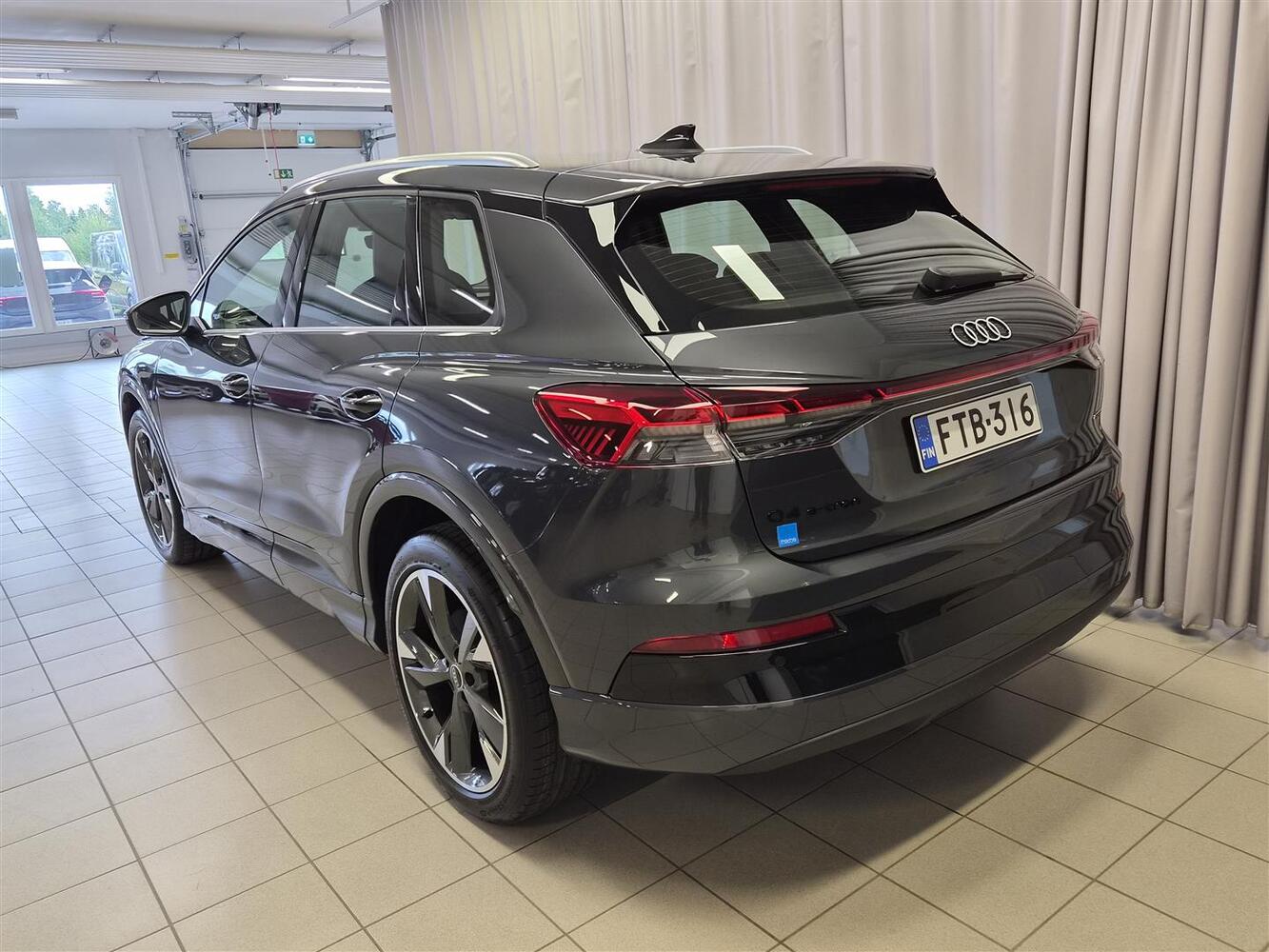 Audi Q4 e-tron vaihtoauto