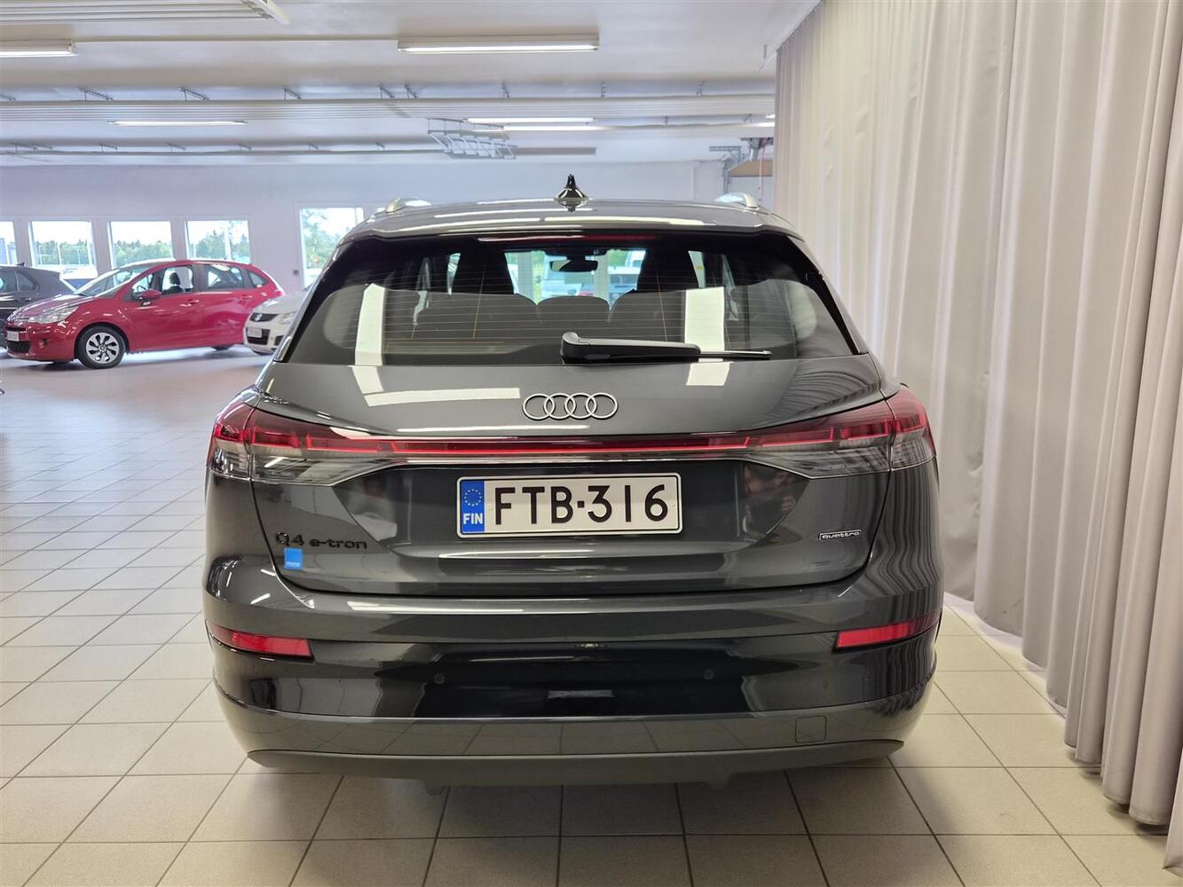 Audi Q4 e-tron vaihtoauto