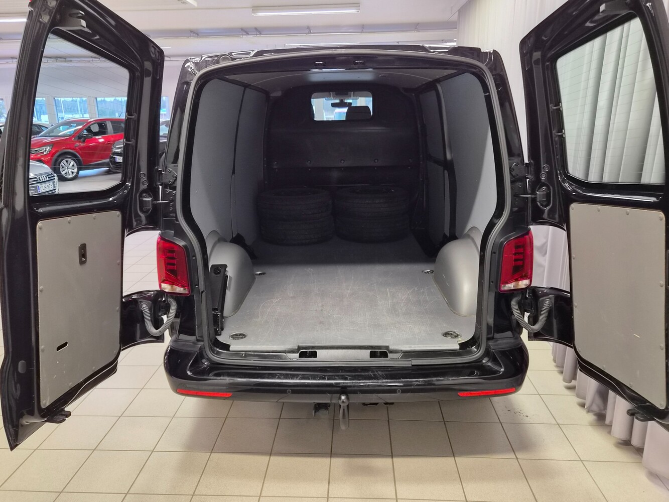 Volkswagen Transporter vaihtoauto