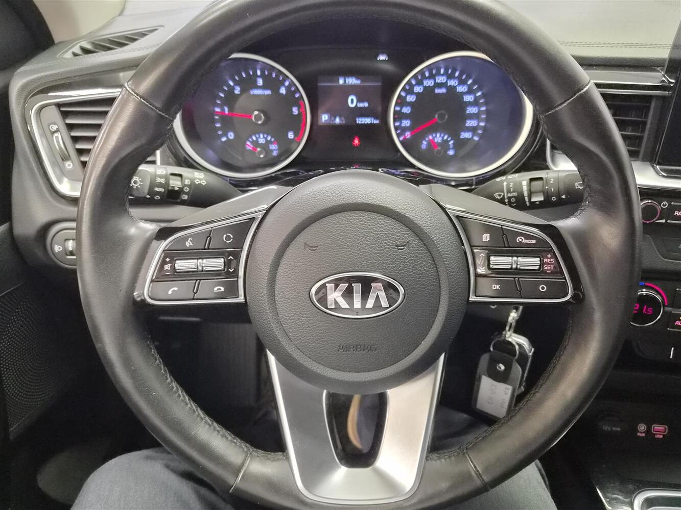 Kia Ceed vaihtoauto
