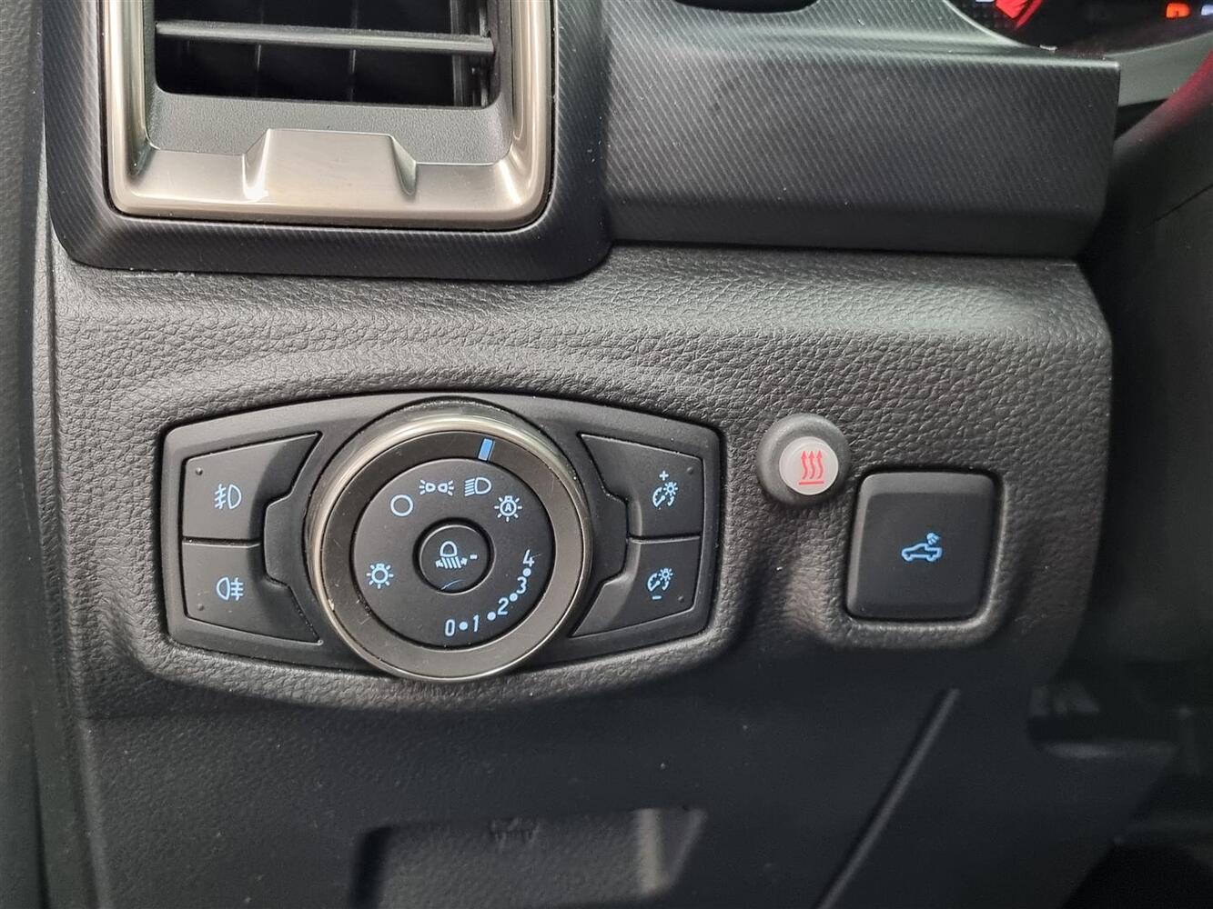 Ford Ranger vaihtoauto