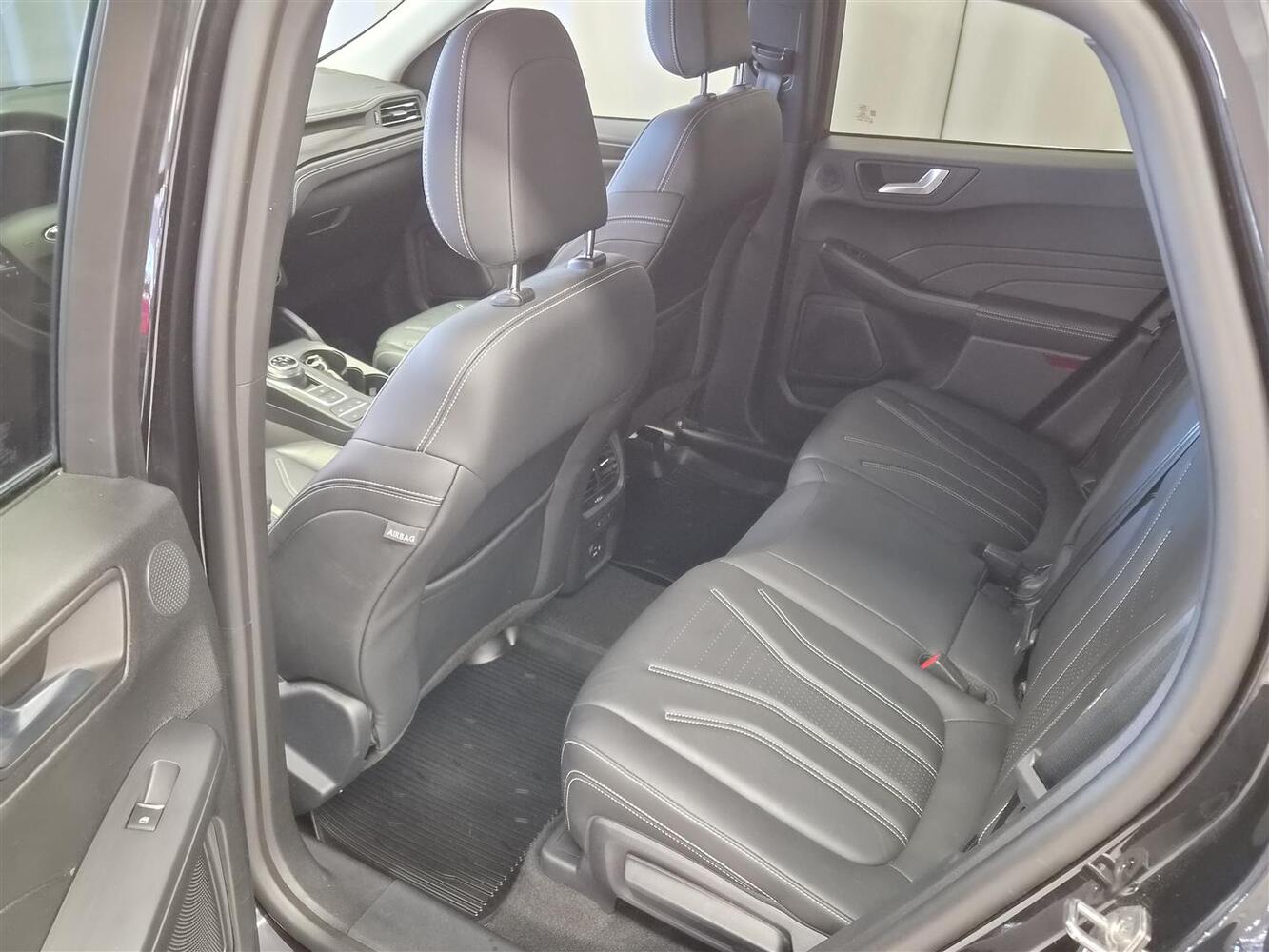 Ford Kuga vaihtoauto