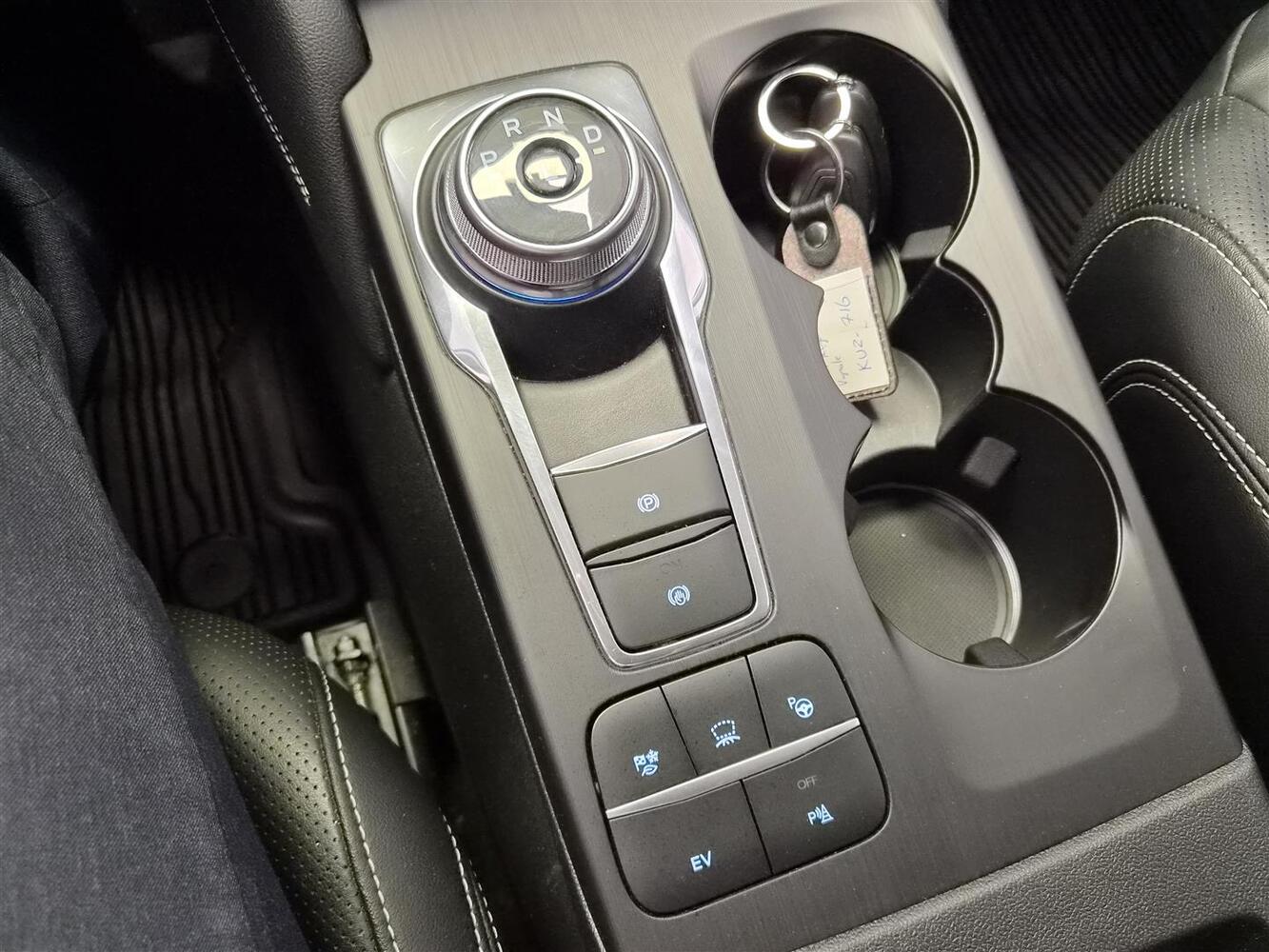 Ford Kuga vaihtoauto