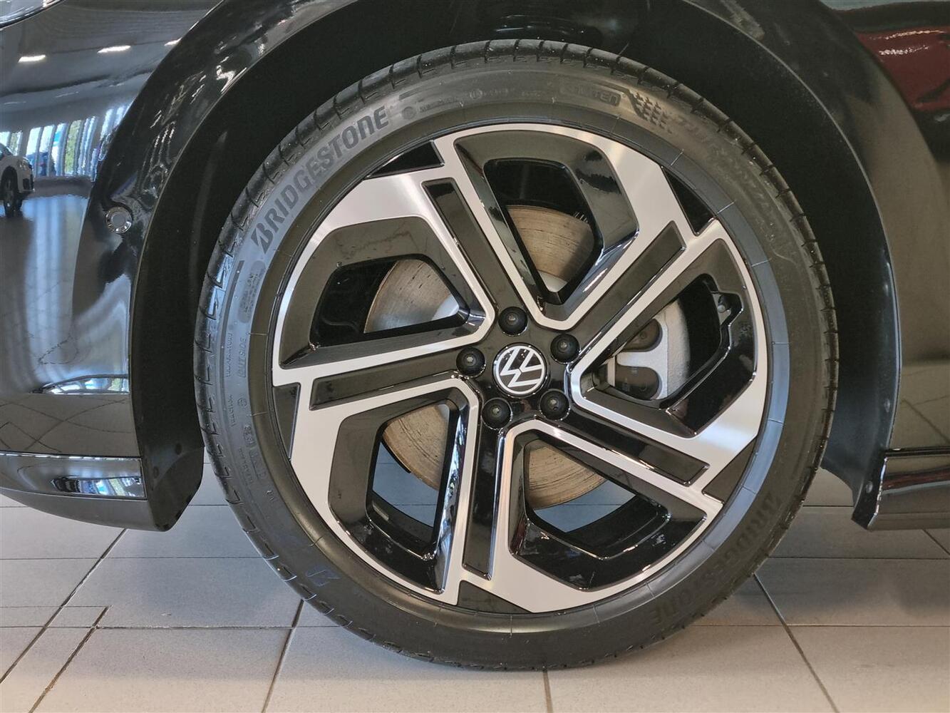 Volkswagen ID.7 vaihtoauto