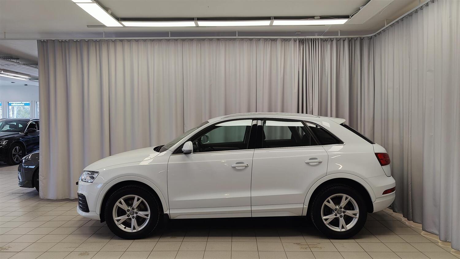 Audi Q3 vaihtoauto