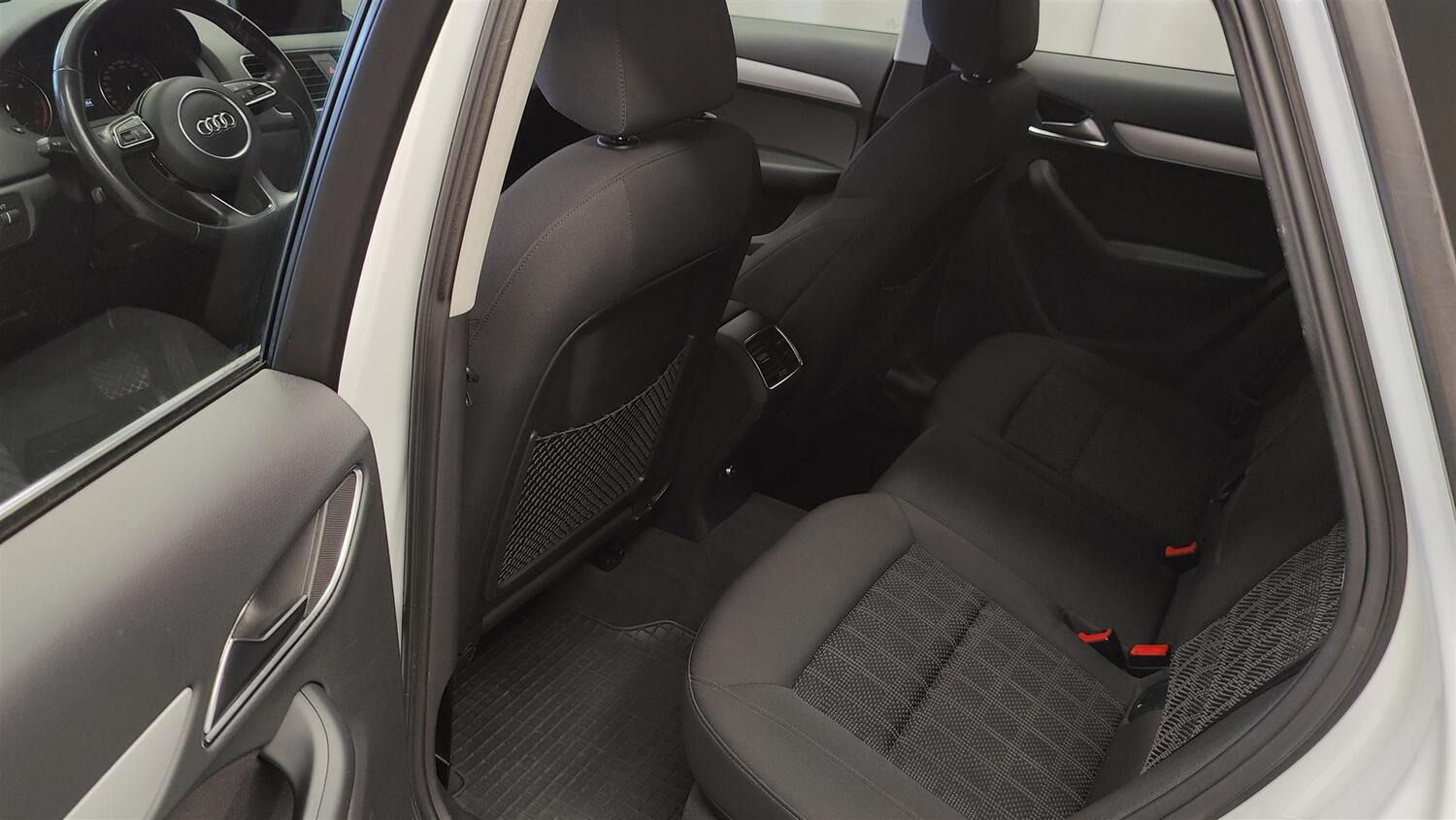 Audi Q3 vaihtoauto