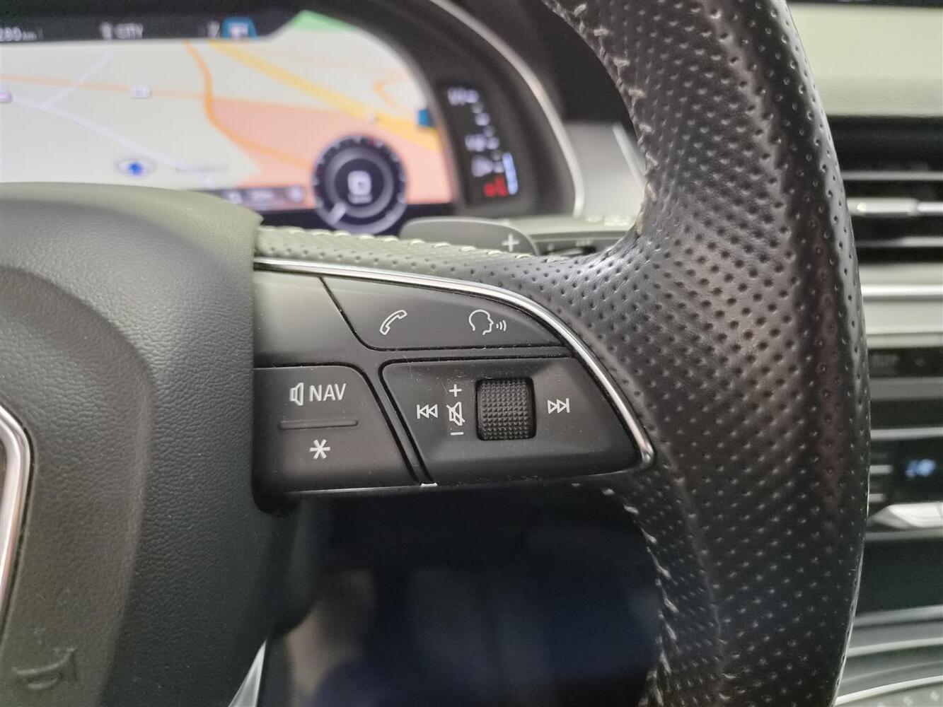 Audi Q7 vaihtoauto