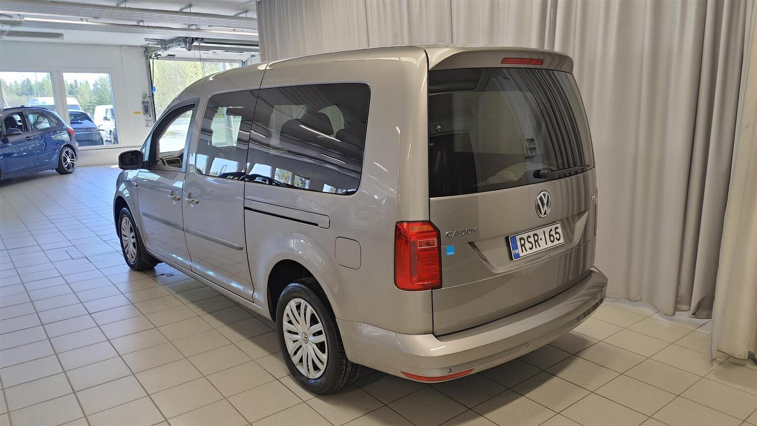 Volkswagen Caddy Maxi vaihtoauto