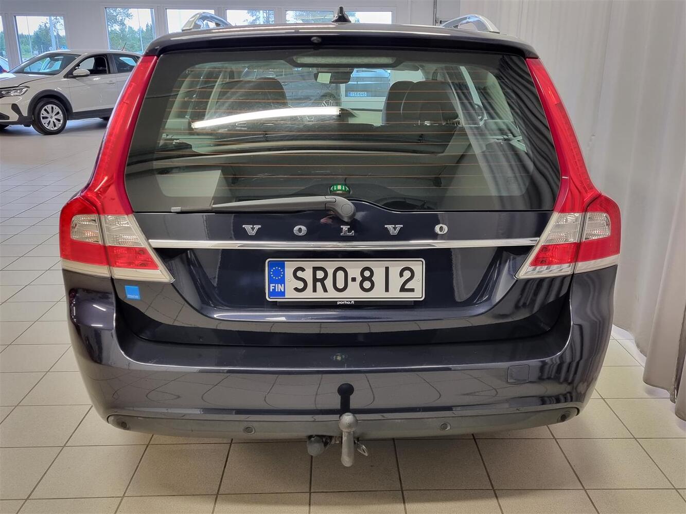 Volvo V70 vaihtoauto