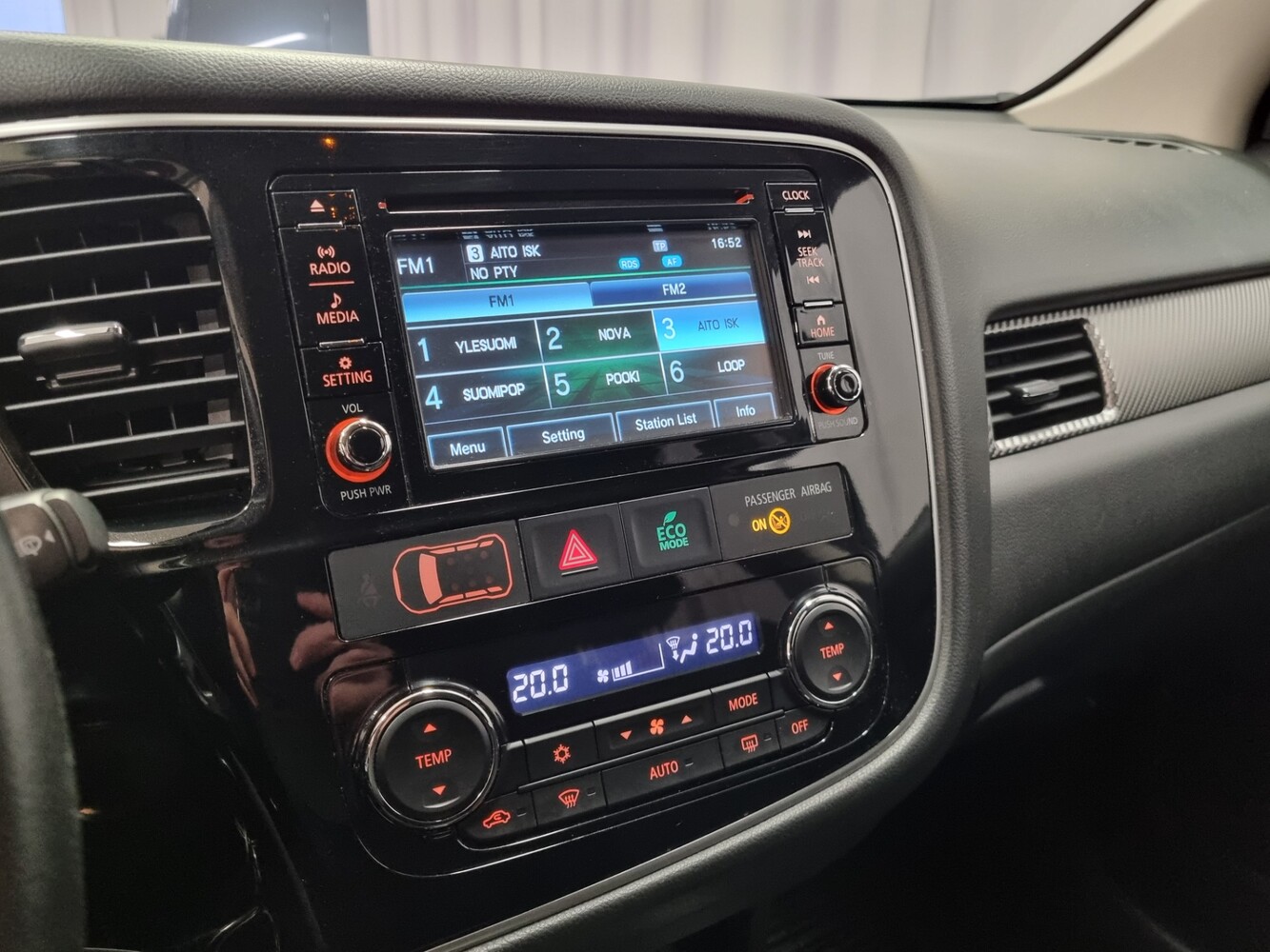 Mitsubishi Outlander vaihtoauto