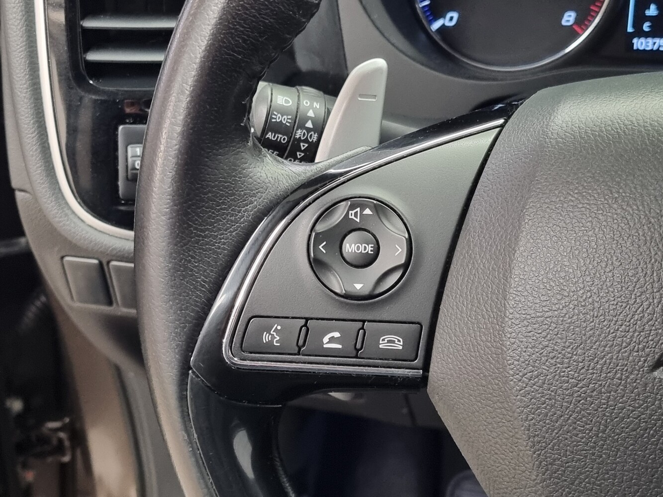 Mitsubishi Outlander vaihtoauto