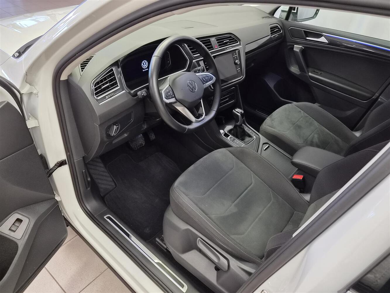 Volkswagen Tiguan vaihtoauto