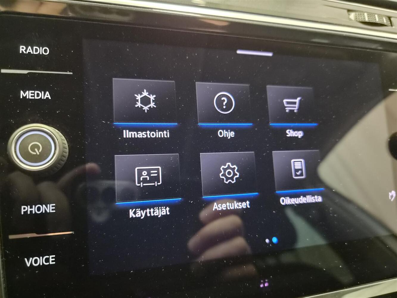 Volkswagen Tiguan vaihtoauto