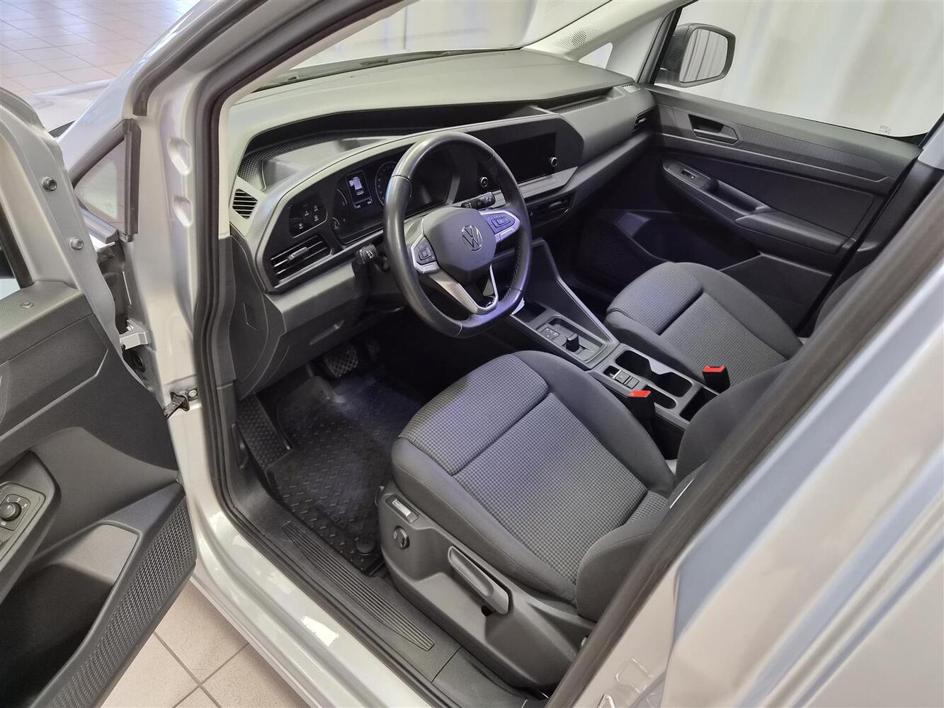 Volkswagen Caddy Maxi vaihtoauto