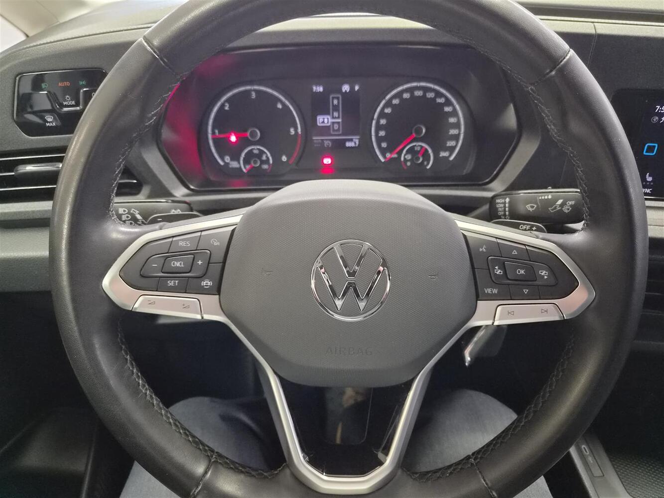 Volkswagen Caddy Maxi vaihtoauto