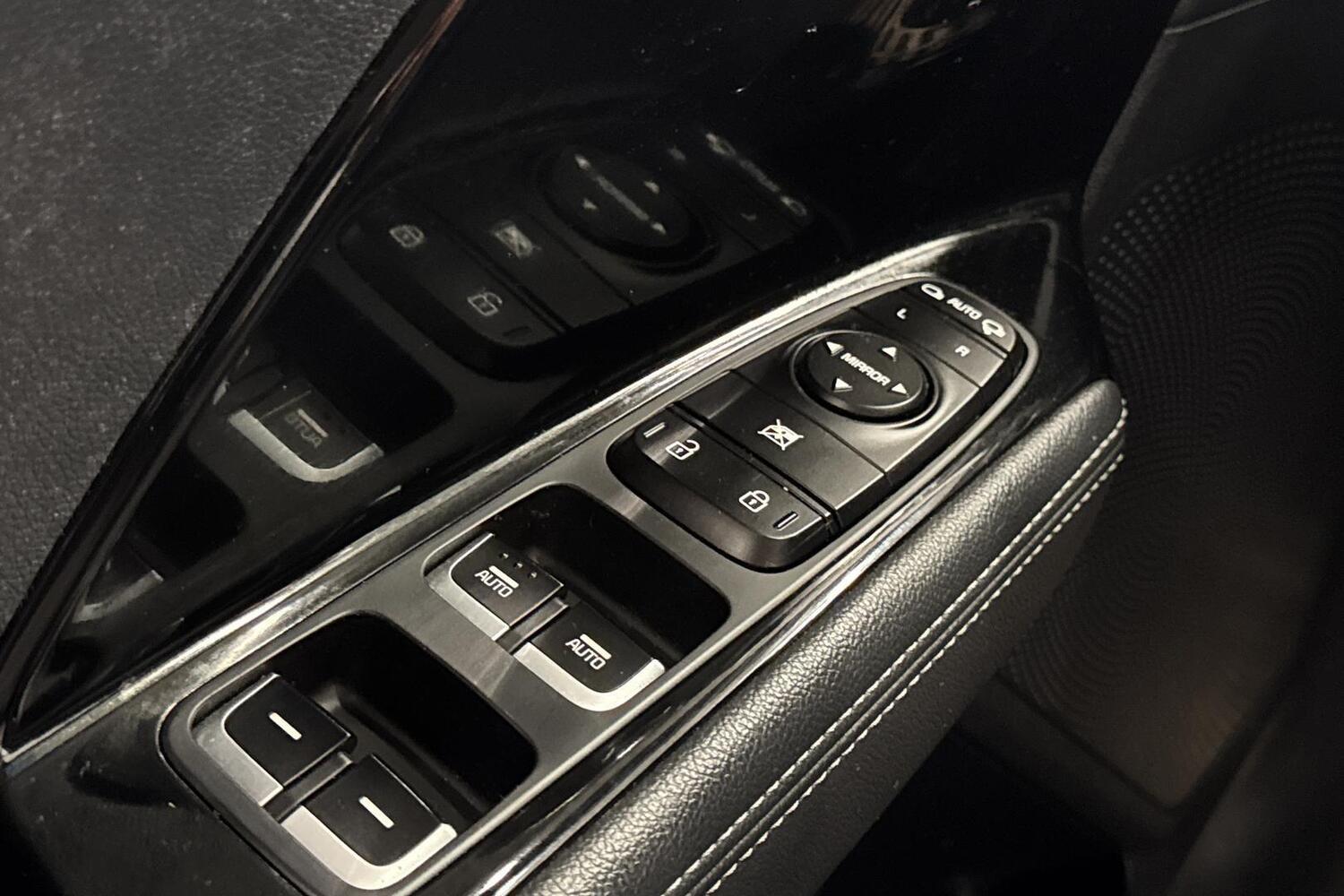 Kia Niro vaihtoauto