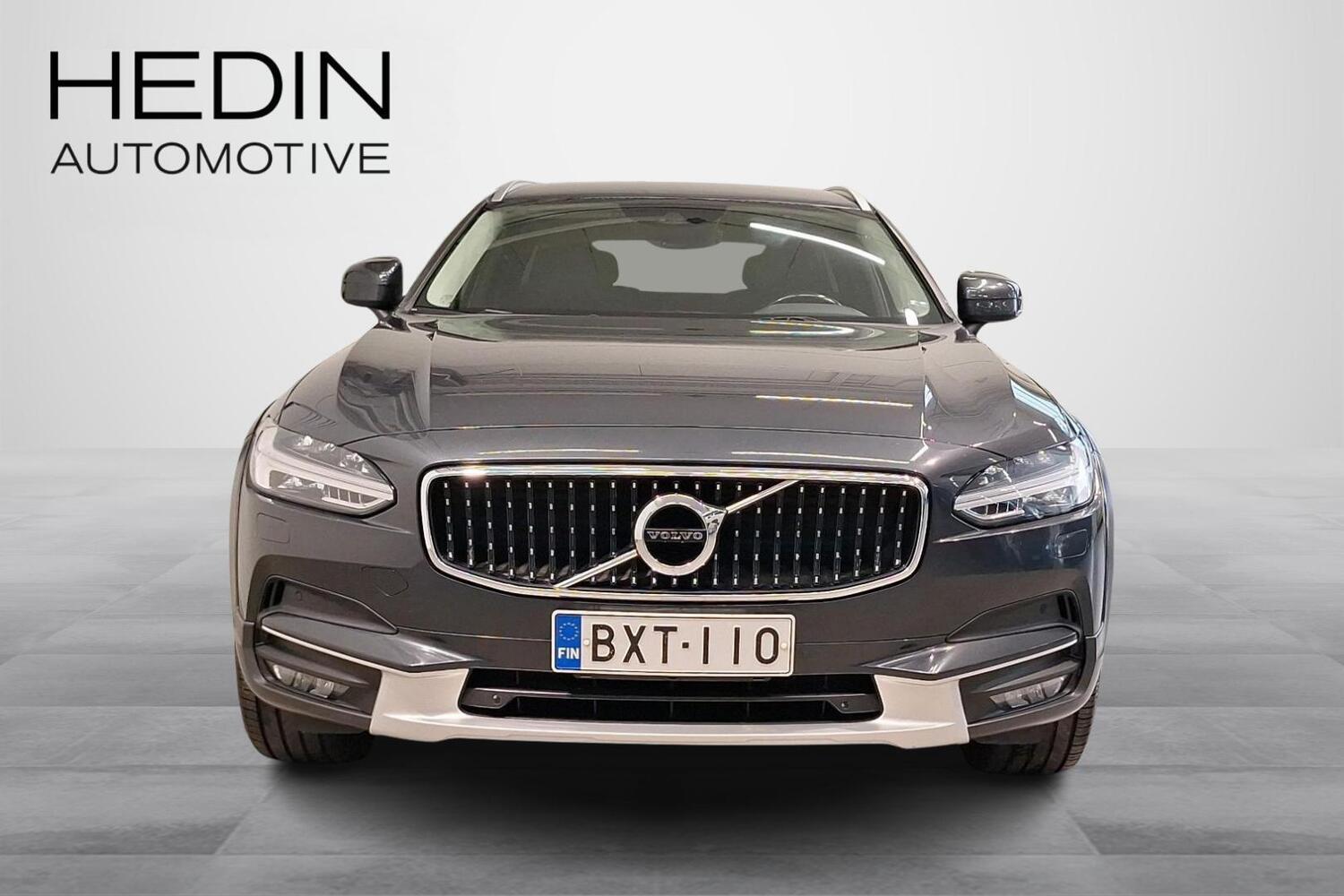 Volvo V90 Cross Country vaihtoauto