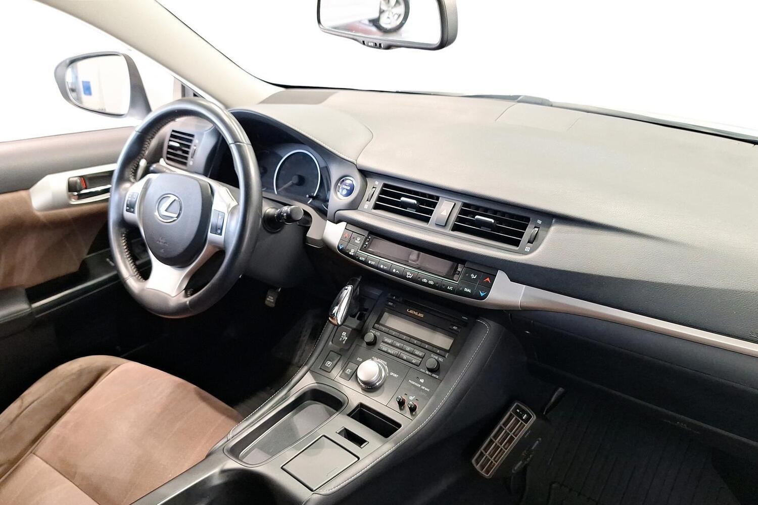 Lexus CT vaihtoauto