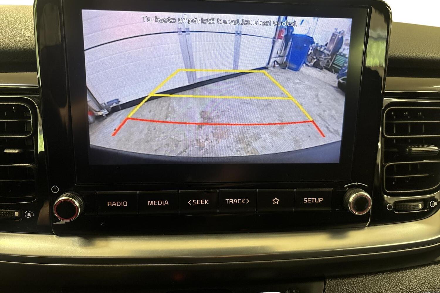 Kia Stonic vaihtoauto