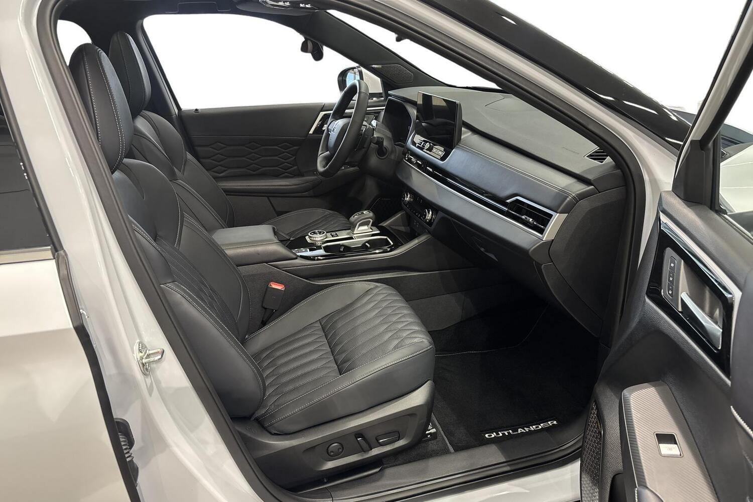 Mitsubishi Outlander vaihtoauto