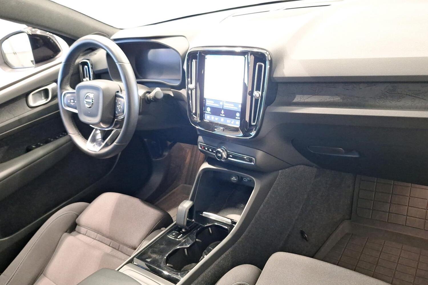 Volvo C40 vaihtoauto