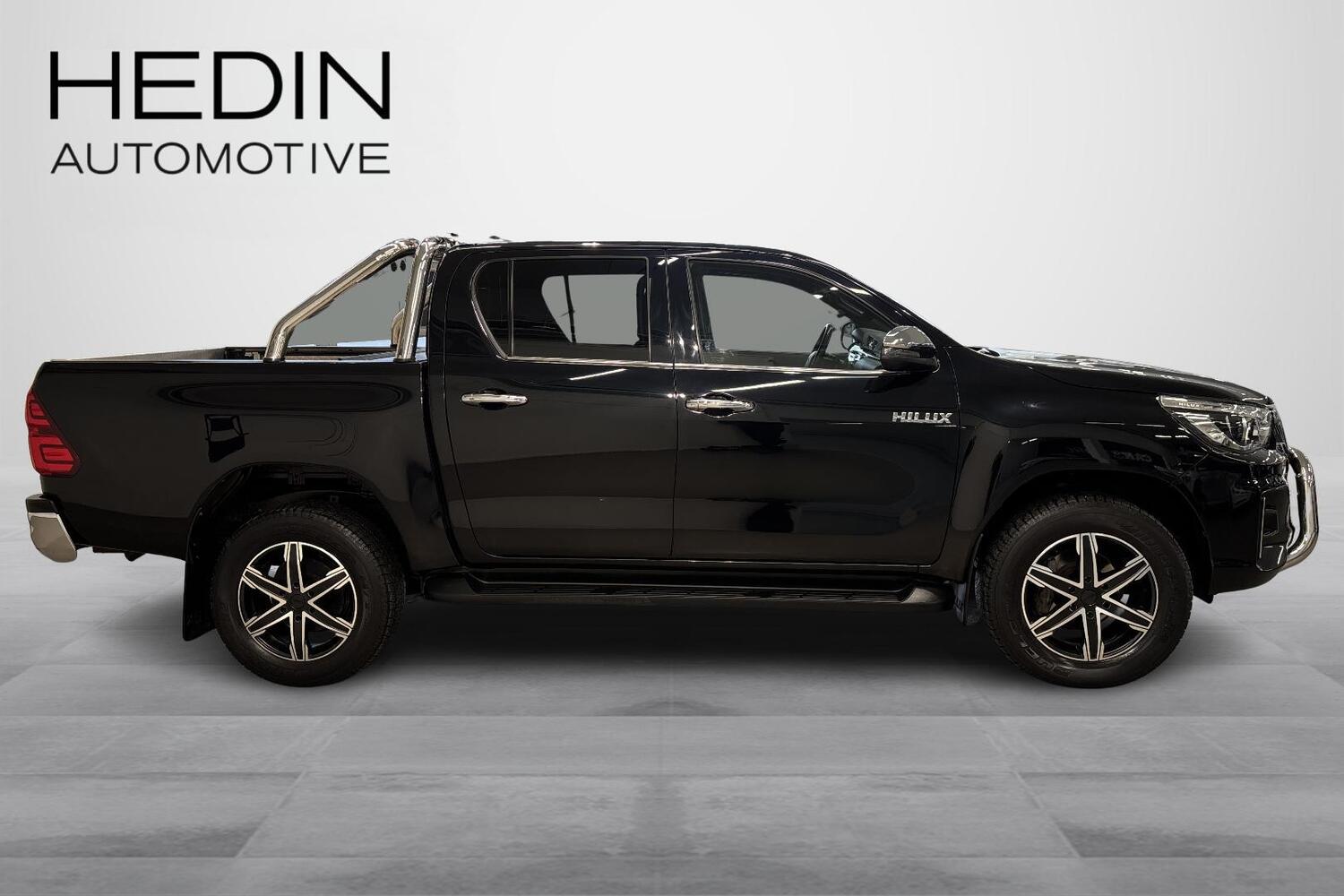 Toyota Hilux vaihtoauto