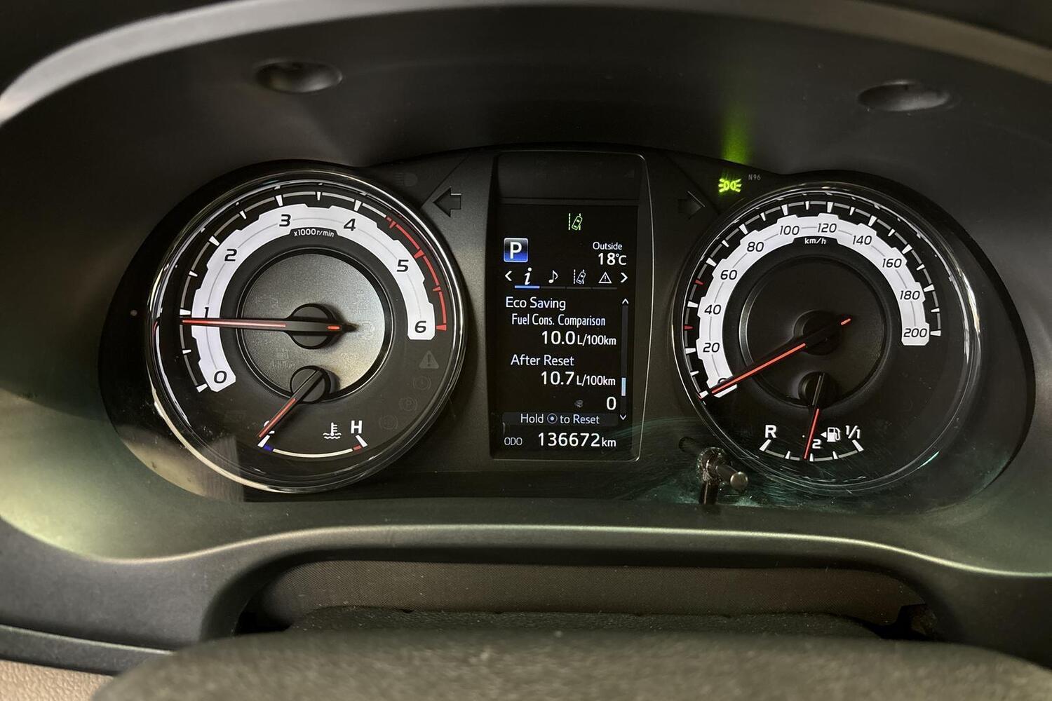 Toyota Hilux vaihtoauto