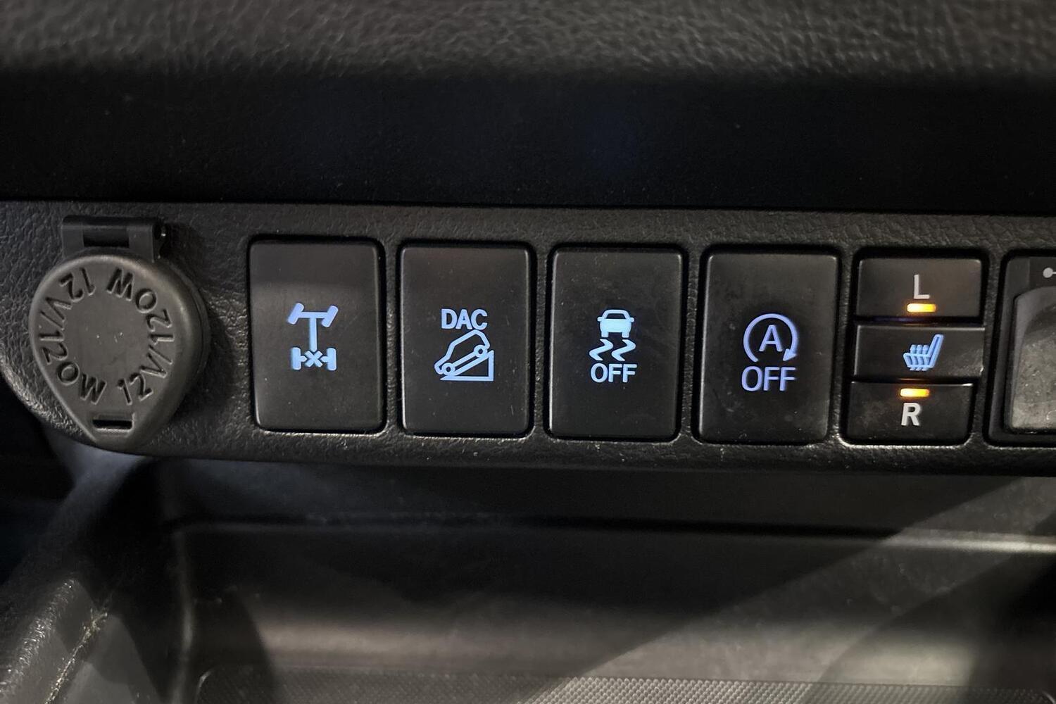 Toyota Hilux vaihtoauto