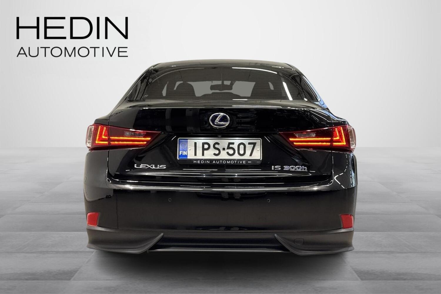 Lexus IS vaihtoauto