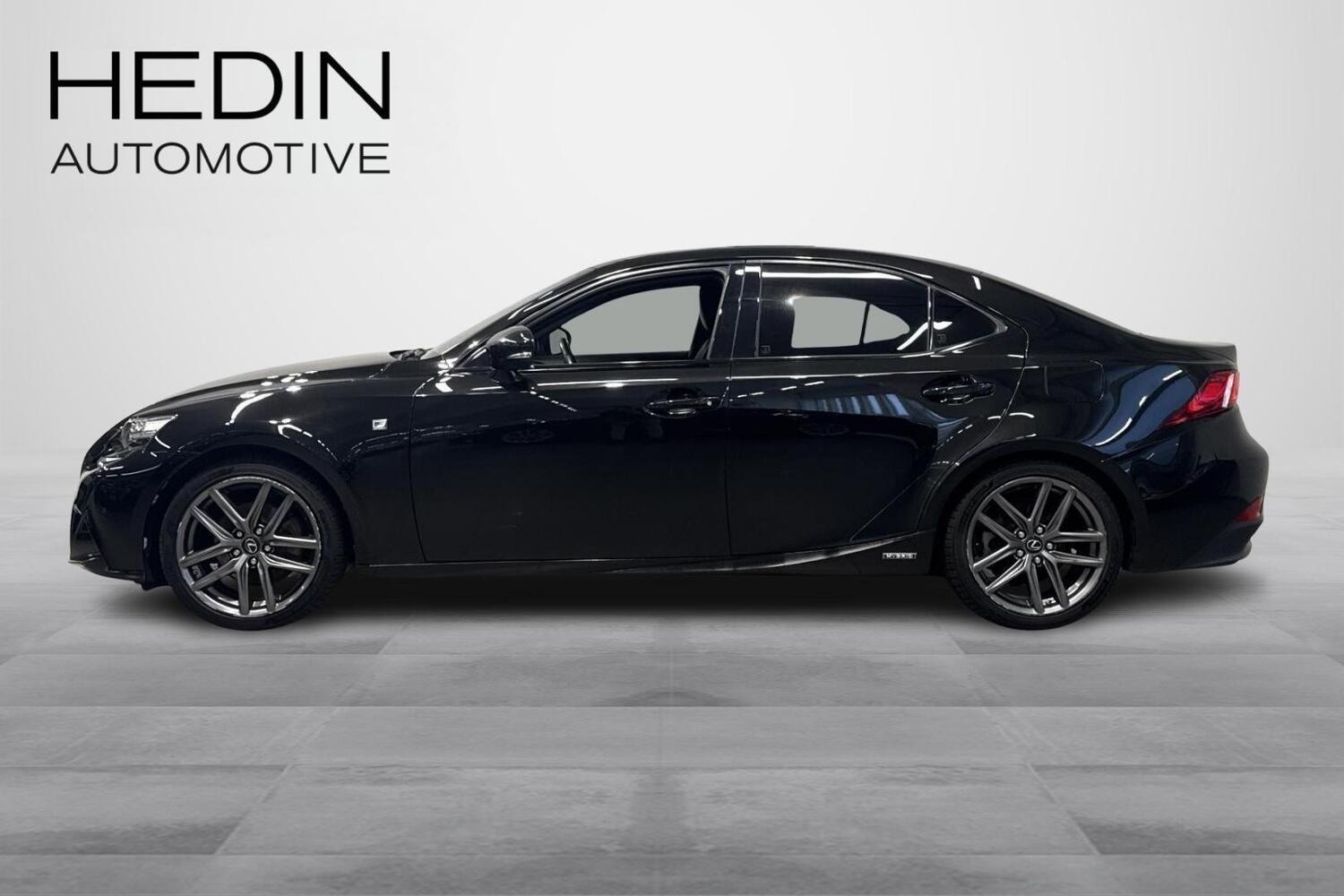Lexus IS vaihtoauto