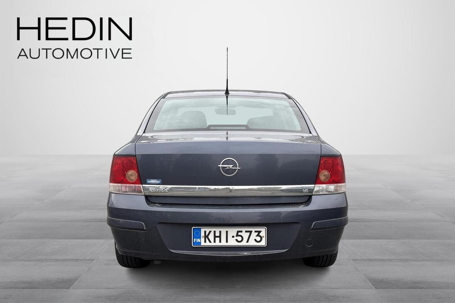 Opel Astra vaihtoauto
