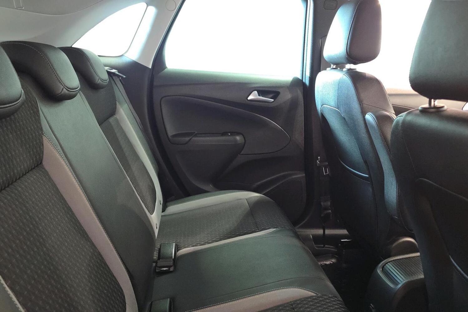 Opel Crossland X vaihtoauto