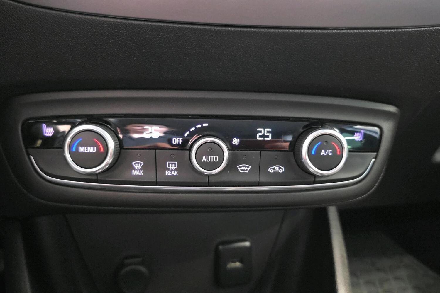Opel Crossland X vaihtoauto