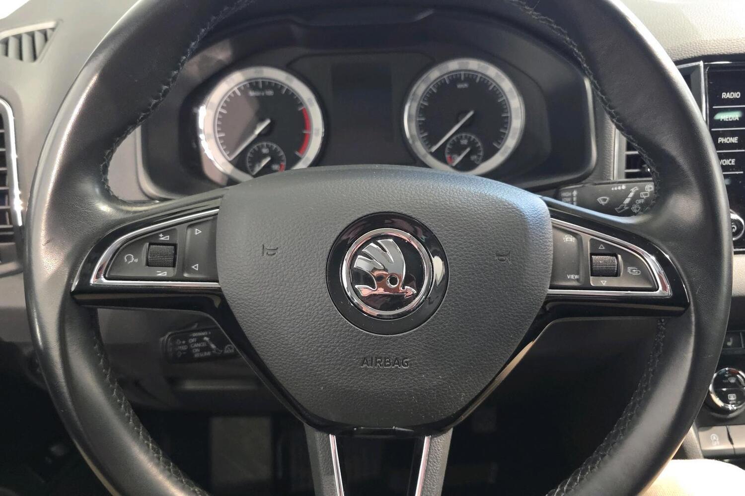 Skoda Karoq vaihtoauto