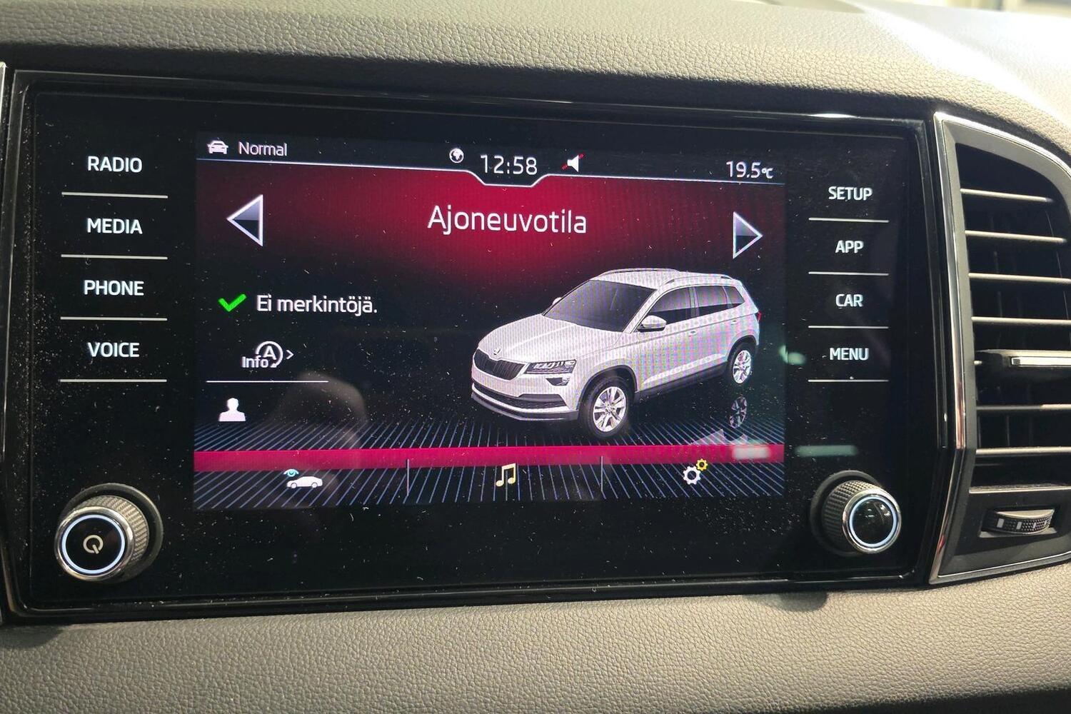 Skoda Karoq vaihtoauto
