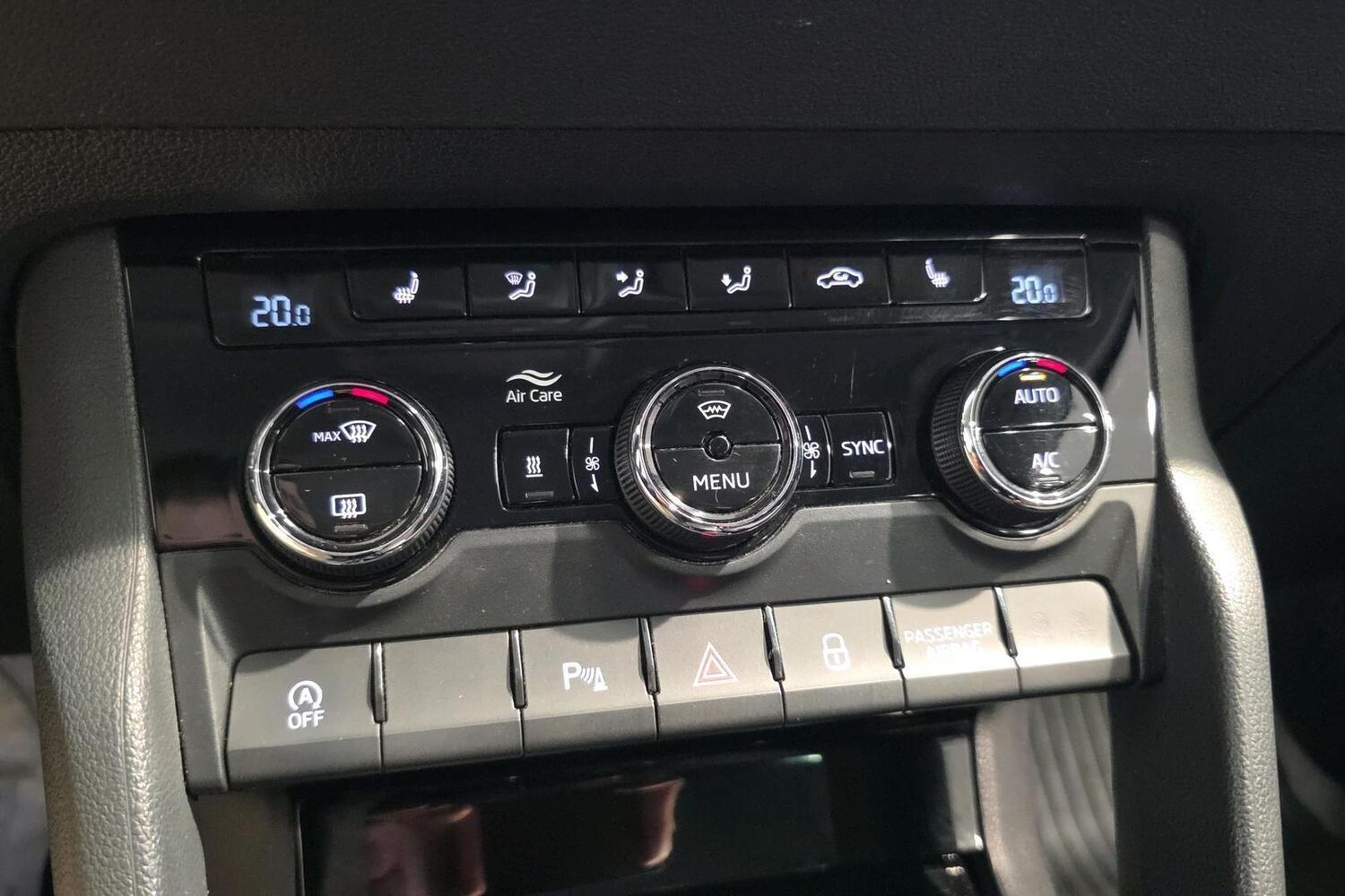 Skoda Karoq vaihtoauto
