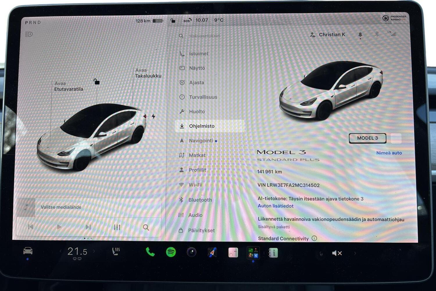 Tesla Model 3 vaihtoauto