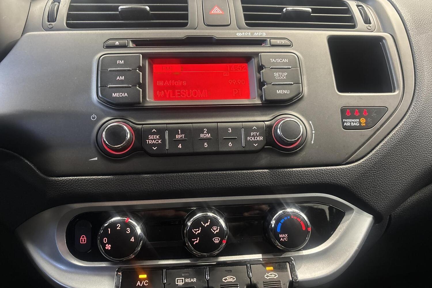 Kia Rio vaihtoauto