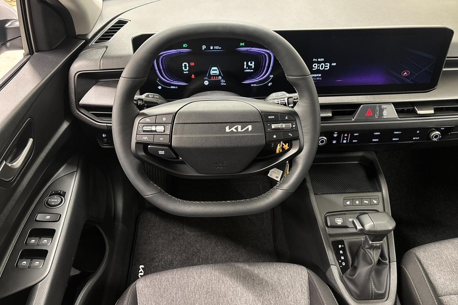 Kia Stonic vaihtoauto