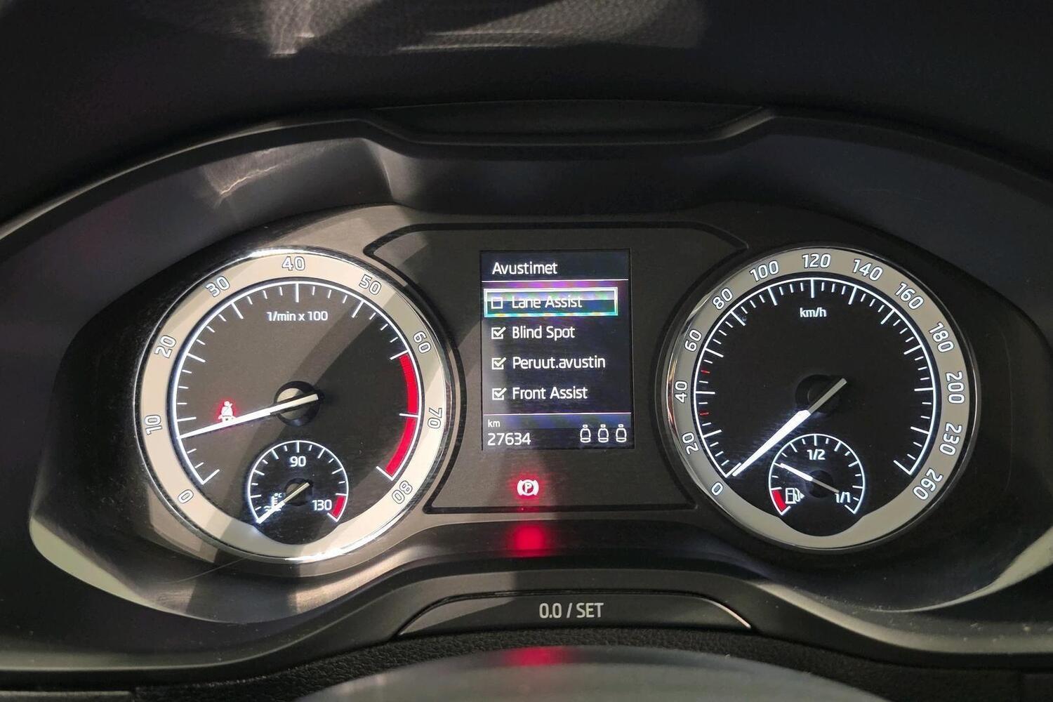 Skoda Karoq vaihtoauto