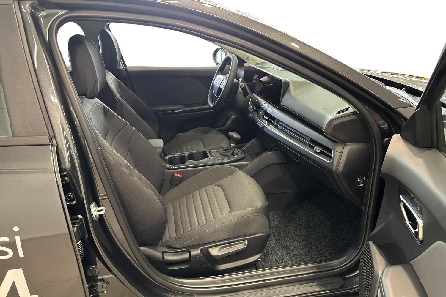 Kia K4 vaihtoauto